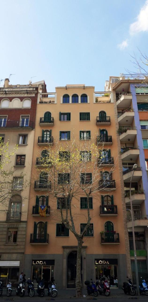 Destinationbcn Urgell Apartment Barcelona Luaran gambar